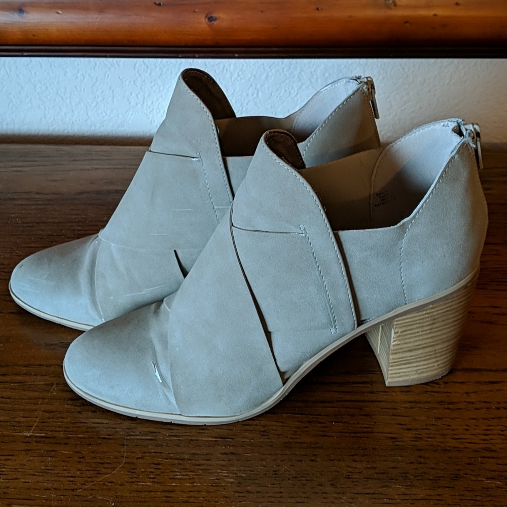 Nude Booties